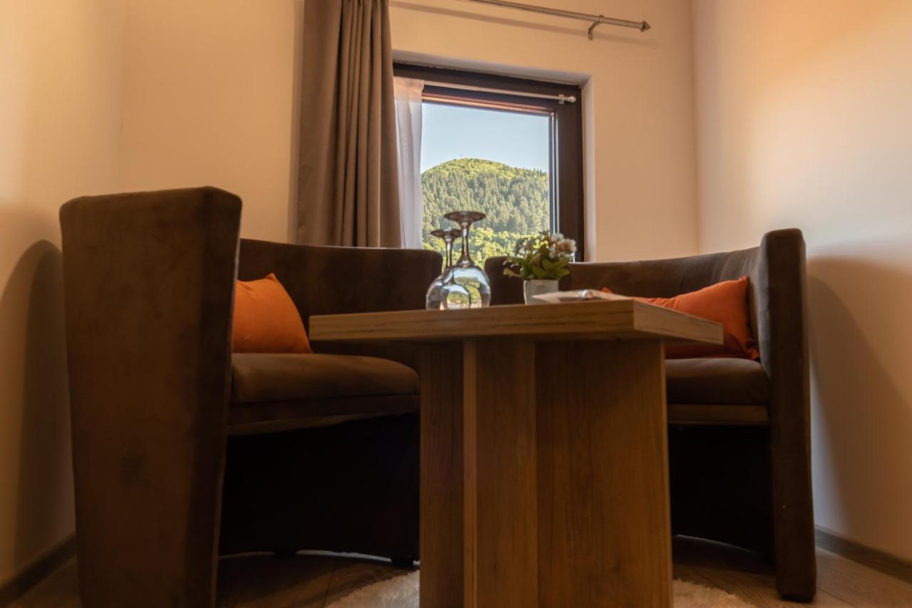 Verdi Rooms Visoko Buitenkant foto